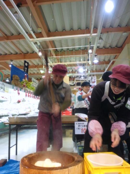 ガンピーのお餅つき　谷口店長編